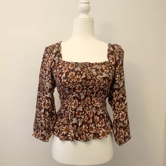 American eagle small brown pattern blouse - Picture 1 of 11